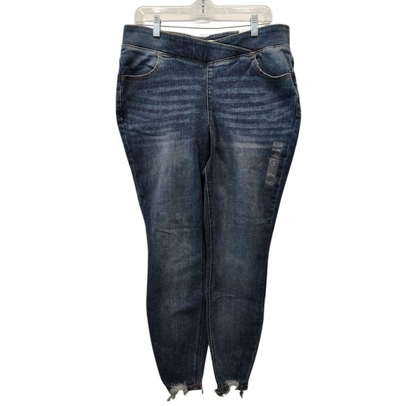 NWT Maurices M Jeans Women's Super Skinny High Rise Regular Large Jeans - Picture 1 of 10
